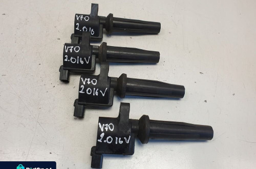 Volvo V70 III 2.0 16V CEWKA ZAPŁONOWA oryginał