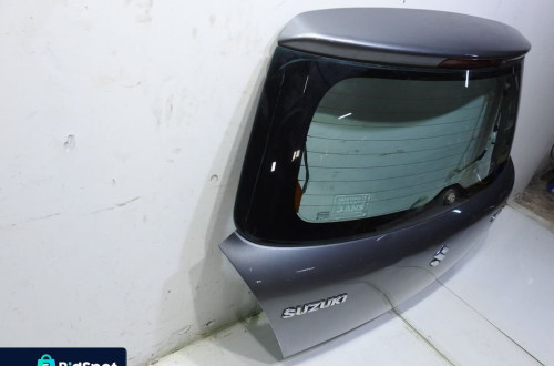 KLAPA TYLNA SZYBA ZCD SUZUKI SWIFT IV LIFT
