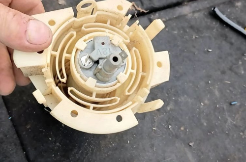 opel vectra b 2.0b pompka pompka paliwa