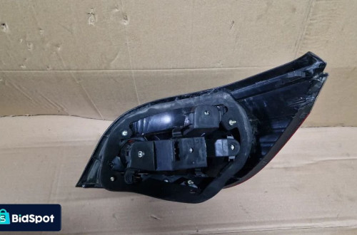 BMW E60 LAMPA TYŁ LEWA