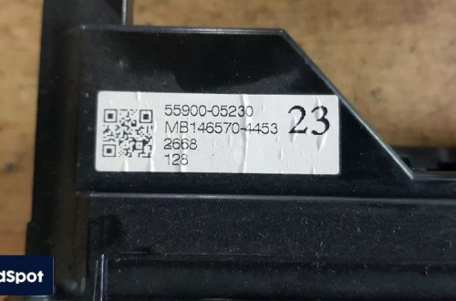 TOYOTA AVENSIS T25 LIFT PANEL NAWIEWU MB146570-4453