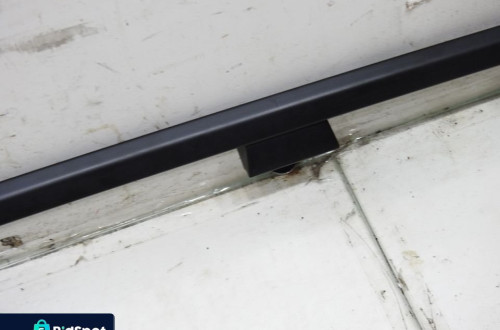 RELING DACHOWY LEWY BMW E61 LIFT