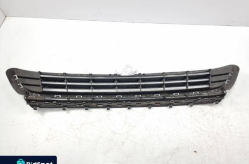 KRATKA ZDERZAKA PRZÓD VOLKSWAGEN GOLF VII 5G0853677A