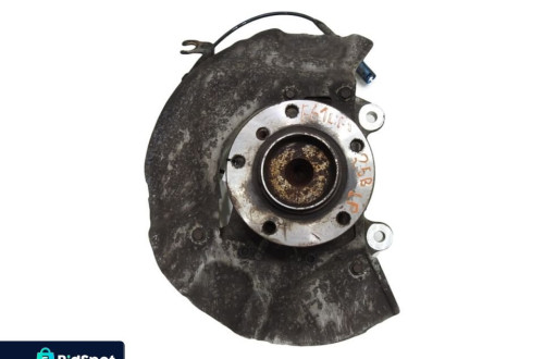 PIASTA ZWROTNICA LEWY PRZÓD BMW E60 E61 2.5i