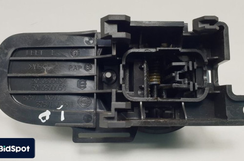 KLAMKA DRZWI LEWA NISSAN MICRA K12 80671AX611