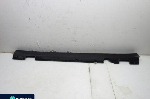 LISTWA NAKŁADKA PROGU LEWA 040 MERCEDES W212 KOMBI