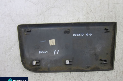 LISTWA DRZWI PRAWY PRZÓD FIAT DUCATO JUMPER BOXER
