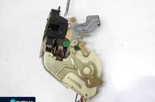 ZAMEK DRZWI LEWY PRZÓD 6 PIN KIA SORENTO I