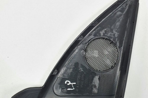TRÓJKĄT OSŁONA LUSTERKA LEWA MERCEDES W203
