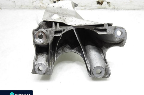 ŁAPA PODUSZKA SILNIKA PRAWA BMW E60 E61 2.5i