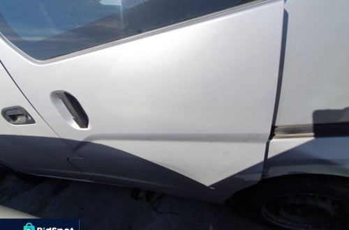 DRZWI PRZESUWNE LEWE NISSAN NV 200 KL0