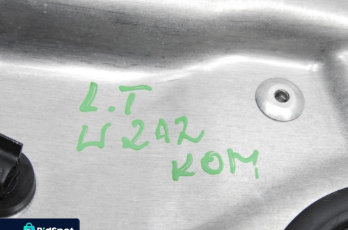 MECHANIZM PODNOŚNIK SZYBY LEWY TYŁ W212 KOMBI