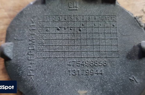 OPEL CORSA D  ZAŚLEPKA HAKA TYŁ 13179944 Z474