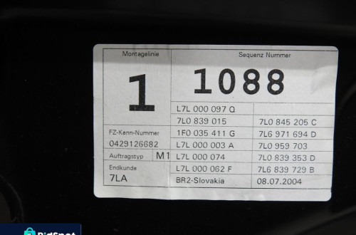 RAMA DRZWI SZYBY LEWY TYŁ VW TOUAREG I