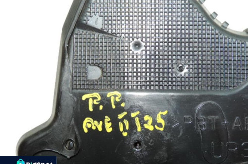 ZAMEK DRZWI PRAWY PRZÓD TOYOTA AVENSIS T25