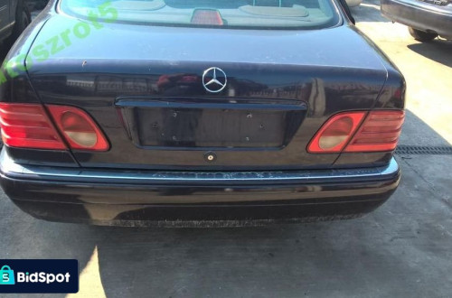 MERCEDES W210 SEDAN 1997r LAMPA TYŁ LEWA