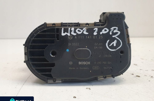 Mercedes W202 2.0 16V PRZEPUSTNICA a1111410125