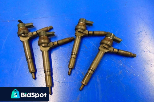 WTRYSKIWACZ DIESEL OPEL CORSA C 1.7CDTI SPRAWNE 0445110118 4SZT