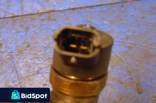 WTRYSKIWACZ DIESEL WTRYSKIWACZ DIESEL PEUGEOT 607 0445110036