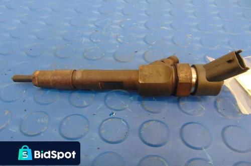 RENAULT LAGUNA II 1.9DCI WTRYSKIWACZ 0445110021