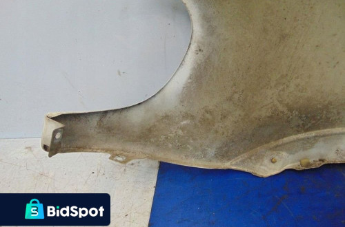 RENAULT MASTER II BŁOTNIK PRAWY