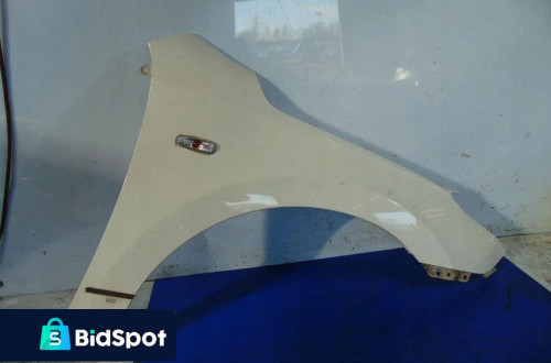 HYUNDAI I30 BŁOTNIK PRAWY HB 5D