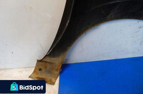 OPEL ZAFIRA B BŁOTNIK LEWY