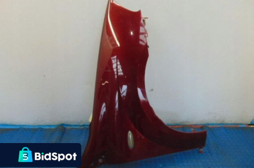 FIAT CROMA BŁOTNIK PRAWY PRZÓD