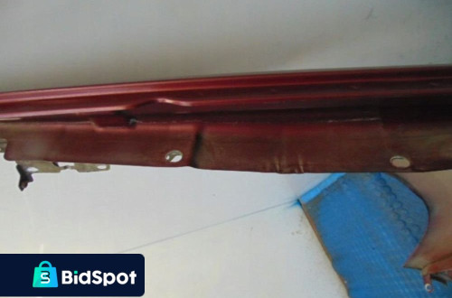 FIAT CROMA BŁOTNIK PRAWY PRZÓD