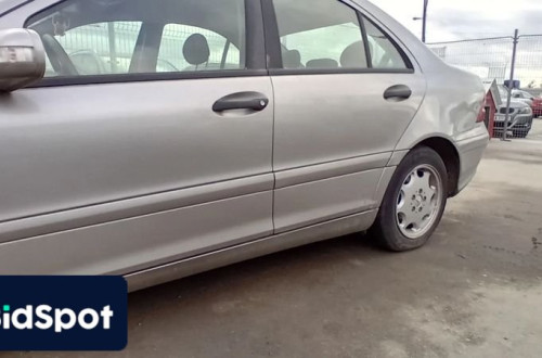 014 MERCEDES W203 PRZEZNACZENIEM NA CZĘŚCI!!!