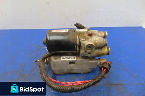 KIA CLARUS 2.0 16V POMPA ABS 100457-08233
