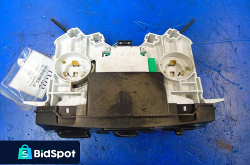 MAZDA MPV II PANEL NAWIEWU