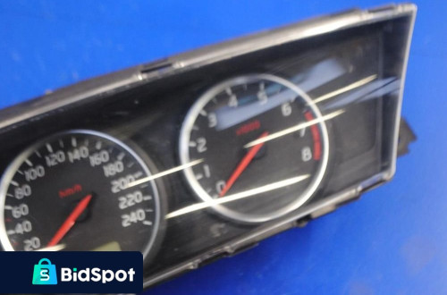 NISSAN PRIMERA P12 LICZNIK AU862