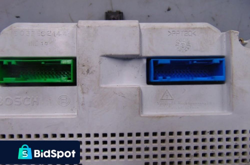 VOLKSWAGEN TOUAREG LICZNIK 7L6920880M