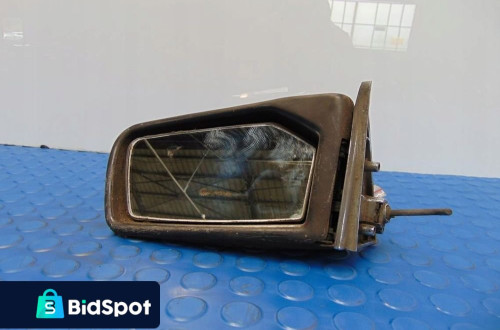 Mercedes W115 Lusterko Lewe