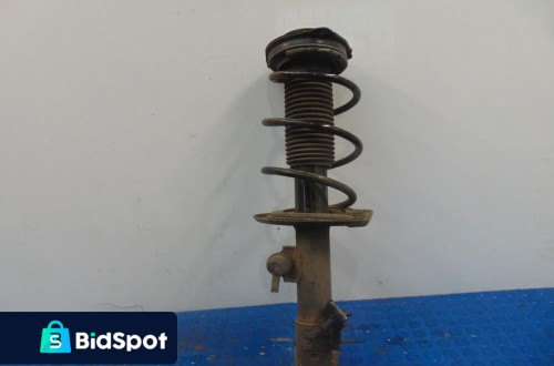 NISSAN JUKE I 1.6 16V AMORTYZATOR LEWY PRZÓD