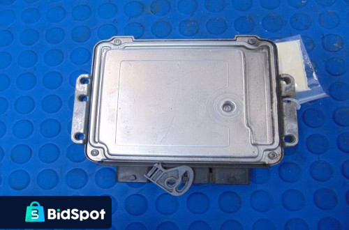 RENAULT KOMPUTER SILNIKA 1.9DCI 028101258