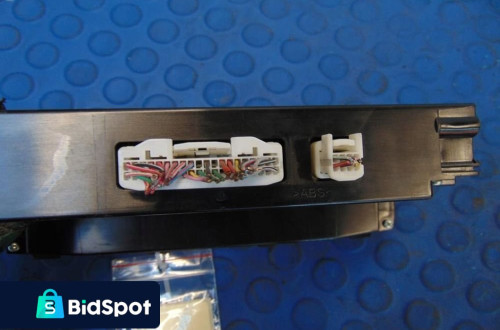 TOYOTA AVENSIS T25 PANEL NAWIEWU 55900-05202