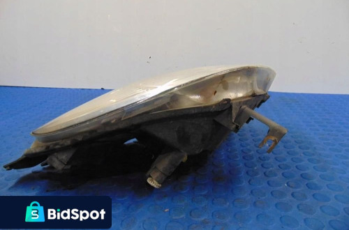 CITROEN XSARA PICASSO LIFT REFLEKTOR PRAWY