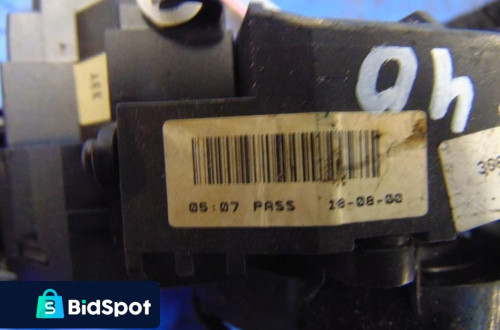 VOLVO V40 PRZEŁĄCZNIK ZESPOLONY 30618098