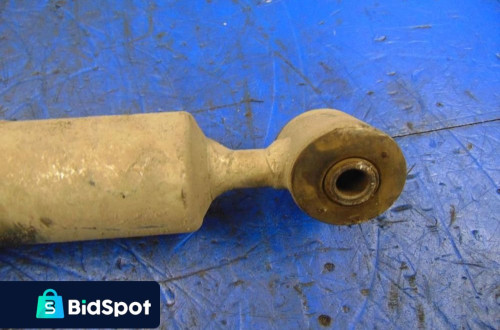 VOLKSWAGEN POLO III AMORTYZATOR PRAWY TYL