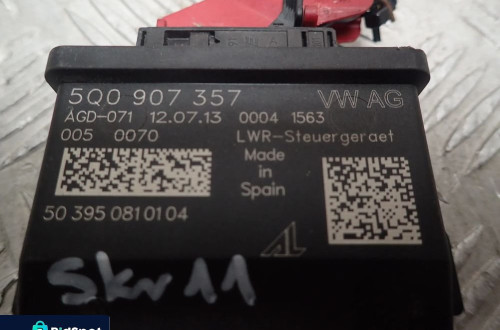 VW SEAT SKODA MODUŁ ŚWIATEŁ 5Q0907357