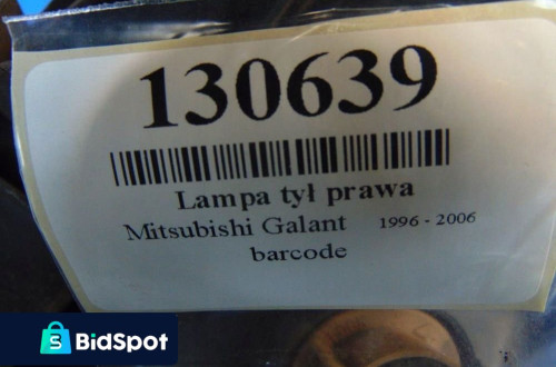 MITSUBISHI GALANT VIII LAMPA TYL PRAWA