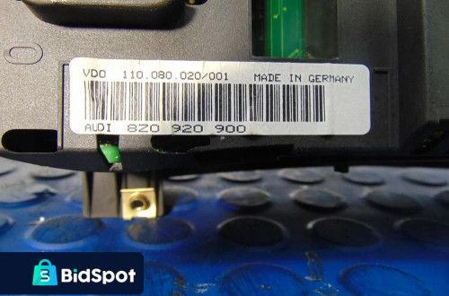 AUDI A2 ZESTAW WSKAŹNIKÓW LICZNIK 81117994