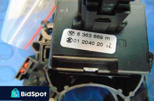 BMW E46 LIFT 1.9 PRZEŁĄCZNIK ZESPOLONY 8363668M