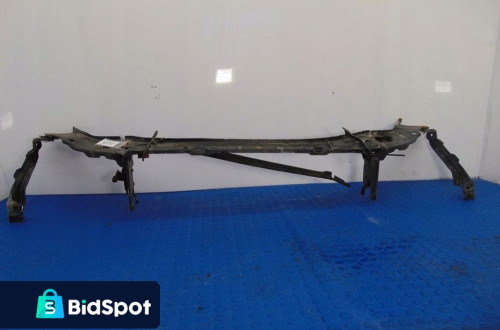 MERCEDES W211 PAS PRZEDNI