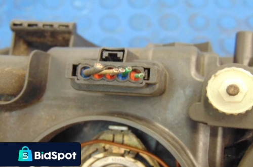 RENAULT ESPACE IV REFLEKTOR PRAWY