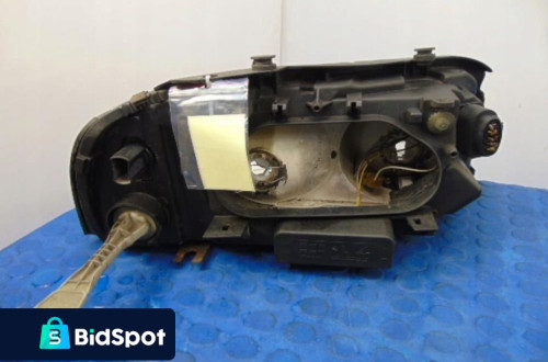 VOLKSWAGEN SHARAN II REFLEKTOR LEWY 1305235530