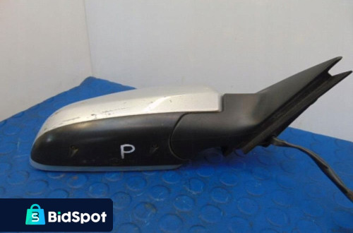 AUDI A3 8P LUSTERKO PRAWE