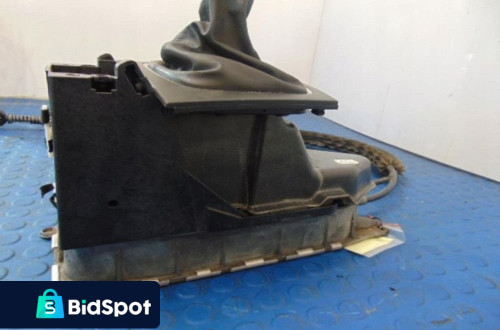 AUDI A3 8P LEWAREK ZMIANY BIEGÓW